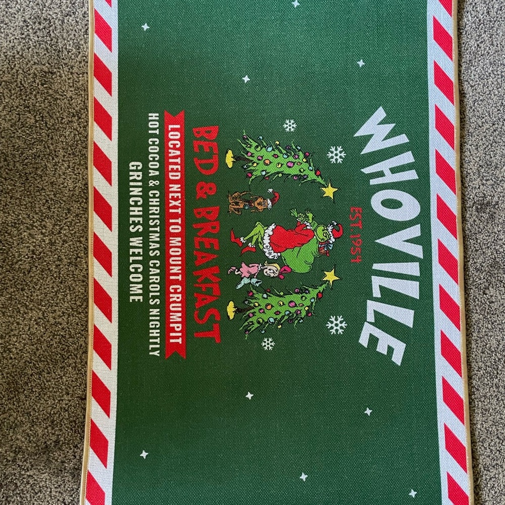Whoville/ grinch Holiday Welcome Mat - Green and Red